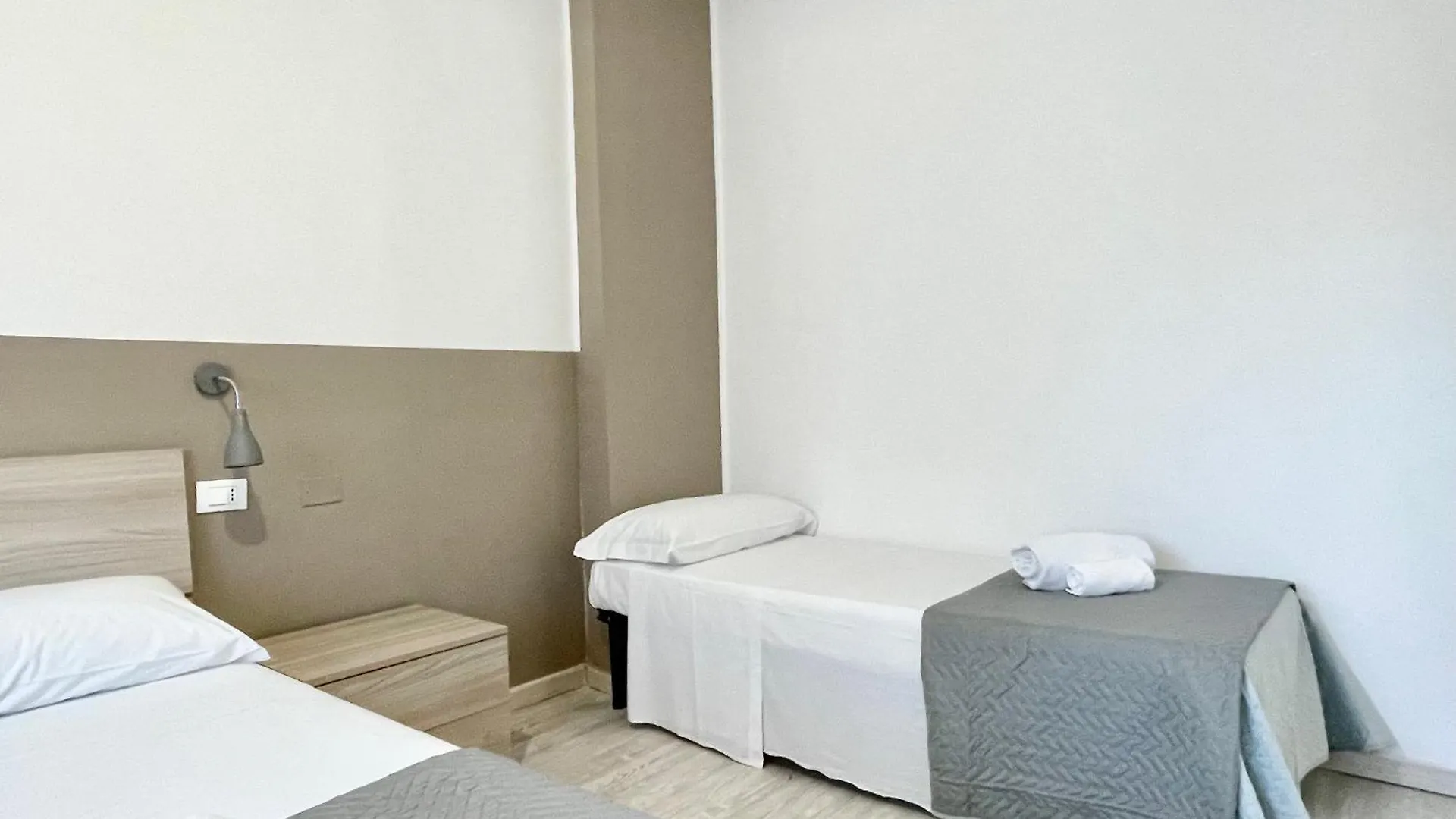 Bilocale Servizi Spiaggia Gratis - Stella Di Mare Rimini Apartmán